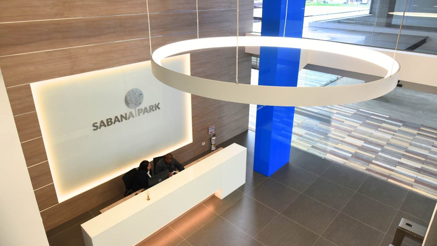 ¿Por qué elegir un centro empresarial y de salud para ubicar tu negocio?